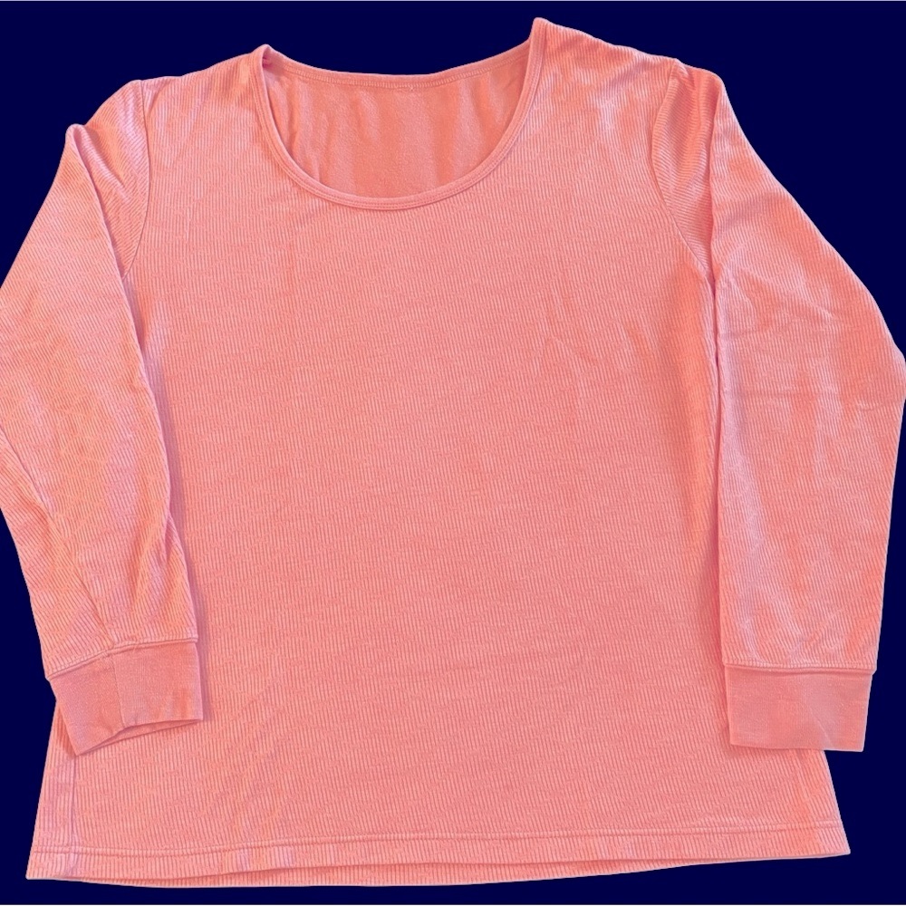 *Free 🆓 add-on” cosy LS Tee M